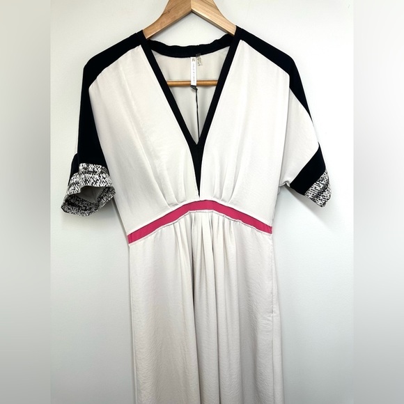 SACHIN + BABI Willow Gown Resort Collection Size 10 NWT - Picture 12 of 15